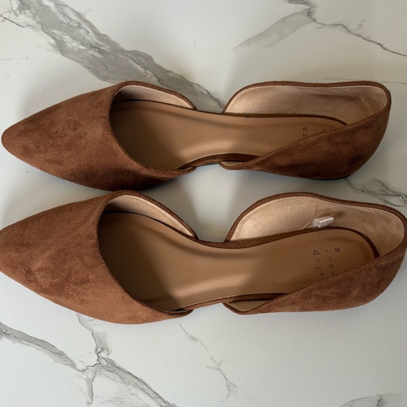 A New Day Tan Suede Flats - Picture 2 of 6